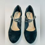 Clarks Dancer Reece Black Suede and Leather Mary Jane Pumps size 7 Photo 3