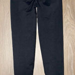 OQQ Black Seamless Butt Scrunch Leggings Photo 0