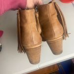 Dolce Vita Size 9.5 Juneau Ankle Boots Fringe Chain Neutral Brown Shoes Suede Photo 4