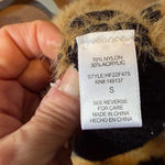 HYFVE  Tan and Black Fuzzy Off Shoulder Cropped Open Back Leopard Sweater SzSmall Photo 11