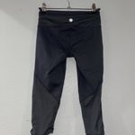 Lululemon  | Capri legging | Grey | 2 Photo 2