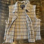 Adorable size M vintage zipper up shirt/vest! Early 2000s vibes Size M Photo 4