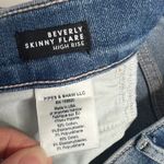 Veronica Beard  Beverly Skinny Flare Jeans Lakeshore Wash Denim Size 30 Photo 4