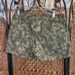 Title Nine  Camouflage Shorts Size 6 Photo 1