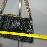 Black quilted faux leather handbag shoulder bag purse gold chain Y2K Photo 5