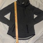 Athleta  dark charcoal Gray Hooded Long Sleeve Sweatshirt hoodie XS Photo 2
