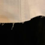 a.n.a Women’s NWT White Jean Skirt Size 4  Brand. Rough Cut Hem Photo 3