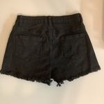 Black Size Small Button Photo 2