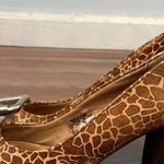 Fossil Maddox Pump Giraffe Pattern and Stacked Blocked Heel Size 9 90s Photo 7
