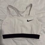 Nike  Sports Bra Photo 0