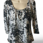 cha cha vente Vintage Black and White Floral Print Top Photo 0