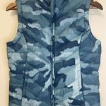 The North Face Women's Puffer Vest Jacket 550 Down Quilted Blue Camouflage Small Photo 0