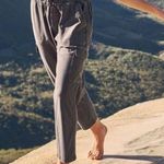 Athleta Farallon Cargo Crop Athleisure Knit Pants Cypess Green Women's Size 10 Photo 8