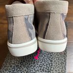 Me Too  camo ankle booties Photo 6