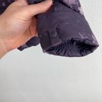 The North Face NWOT  Women's Puffer Jacket - SP Photo 2