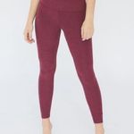 Beyond Yoga  Caught in the Midi High Rise Spacedye Legging in Berry Size Small Photo 0