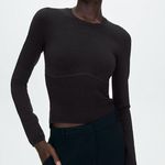 Aritzia Babaton Refinery Top Photo 0