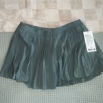 Lululemon NWT  High Rise Pleated Tennis Skort
Size 14 Photo 0