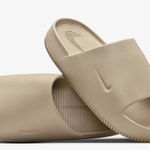 Nike Beige Sandals Photo 0