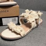 Kelsi Dagger  BROOKLYN Women's Reggie Flat Sandal size 5.5 Photo 1