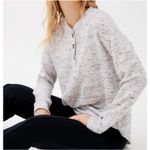 Urban Outfitters  Cozy Oversized Henley Top Womens S Gray Flecked Buttons Soft Photo 1