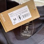 on cloud On - Club-T Photo 4