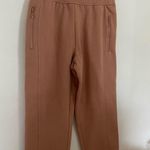 Fabletics  joggers Photo 2