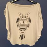 DreamR NWOT Owl Wide Neck Tee Gray Photo 0
