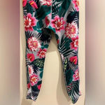 Old Navy Size Small High Rise 7/8 Length Floral Mesh Trim Compression Sporty Photo 6