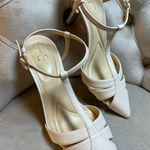 Jessica Simpson Woman's‎ Dress Shoes 
Marlowe Pump Size 9 Photo 0