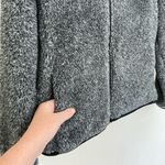 Uniqlo Full Zip Fuzzy Teddy Jacket Black Grey Pockets ~ Women’s Size S Photo 3