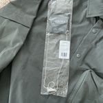 Akira Sneakers necklace Photo 1