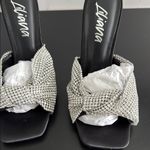 Liliana NWT fab'rik Black Heels with Silver Accents SSz 6 Photo 9