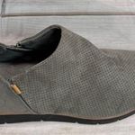 Dr. Scholls Dr. Scholl’s Gray Whoa Faux Suede Fabric Slip On Zip Sneakers Size Women’s 10M Photo 1