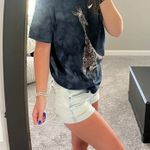 The Mountain Giraffe Tshirt  Photo 2