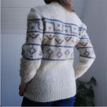 Beautiful Cream Vintage Leaves 1970s Fluffy Icelandic Sweater by Iceware S/M Blue Size M Photo 12