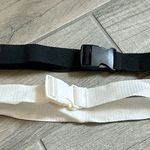 Seatbelt style belts. One size fits most Black Photo 0