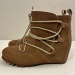 Merrell Women's Moab Wedge Polar Size 8.0 Photo 4