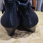 *5/$25 Sale* Report sz 9.5 Black Faux Suede Gussie Wedge Ankle Boot Photo 6