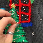 Vintage 90s gaudy ugly Christmas sweater cat fireplace MEDIUM Red Photo 3