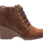 White Mountain Women's Suede Lace Up Wedge Bootie Boots Inside Zipper Shoes 8.5 Photo 2