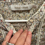 Bishop and Young  Cropped Button Down High Low Shirt size‎ Large Photo 8