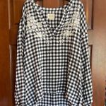 American Eagle Black and White embroidered Checkered Women's Top large Photo 0