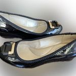 Bandolino Women's Tad Wedge Pumps, Black Gold Buckle, B-Flexible Size 6.5 Photo 2