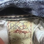 Buckle BKE Harper Straight Leg‎ Jeans Women's SZ 30 Blue Denim Stretch Mid Rise Western Photo 5