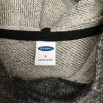 Old Navy  grey hooded sweatshirt with front pocket Photo 5