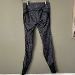 Lululemon Drop It Like It’s Hot Leggings - Size 4 Photo 4