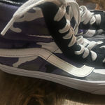 Vans Girl Boy  SK8 Hi‎ Top Sneakers Camo Purple Camo Women size 8.0 Men 6.5 Photo 0