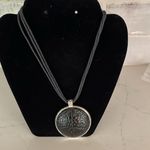 Super Cute Silver and Black Fashion Necklace Photo 4