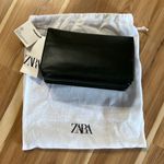 ZARA  MINIMALIST LEATHER CROSSBODY BAG Photo 9